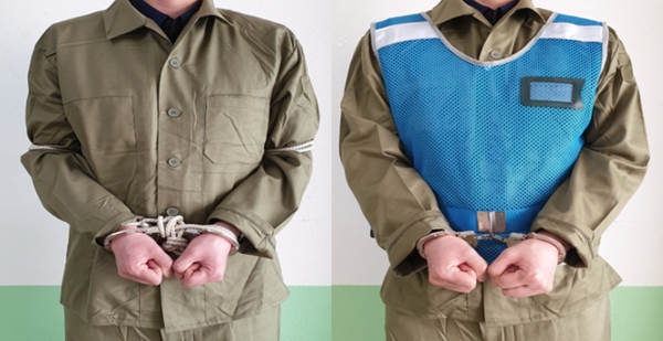 ◇일반형 포승(왼쪽)과 호송용 조끼 착용 비교
